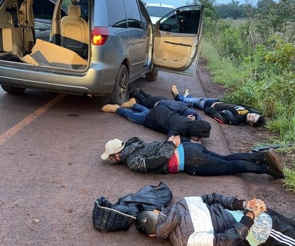 Dos abatidos y cuatro detenidos en enfrentamiento entre delincuentes y policías