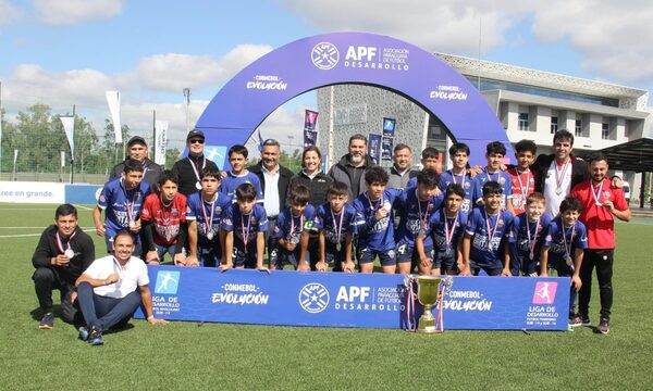 Nacional de Pdte. Franco se consagró campeón en Sub 13