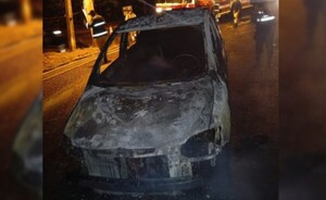 Automóvil de un brasileño se incendió en Ciudad del Este