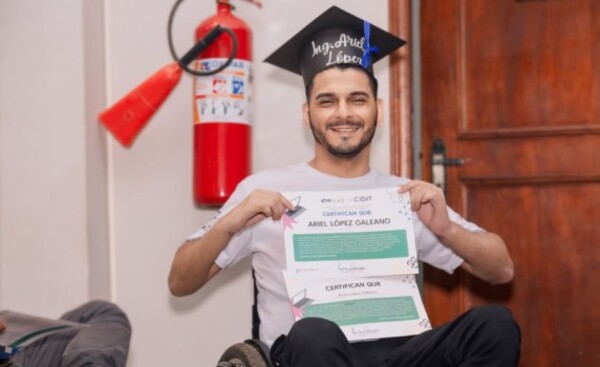 Joven de O’leary consigue empleo gracias a su formación en tecnología