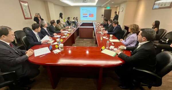 La Nación / Taiwán seguirá apostando en la digitalización de los hospitales públicos de Paraguay