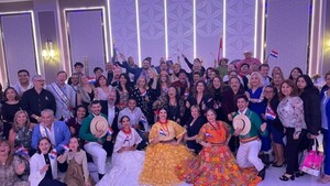 Talentos paraguayos brillan en festejos patrios en EEUU