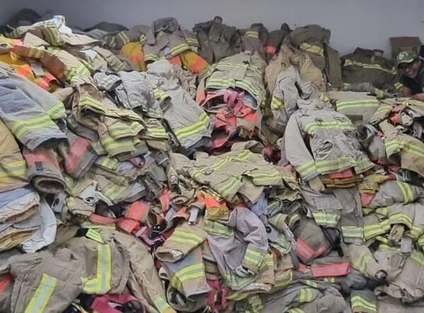 Bomberos renuevan equipamientos tras 45 años con recursos provenientes del Estado - .::Agencia IP::.