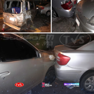 COLISIÓN DE CAMIONETA PROVOCA DAÑOS A VEHÍCULOS ESTACIONADOS EN ENCARNACIÓN - TVS