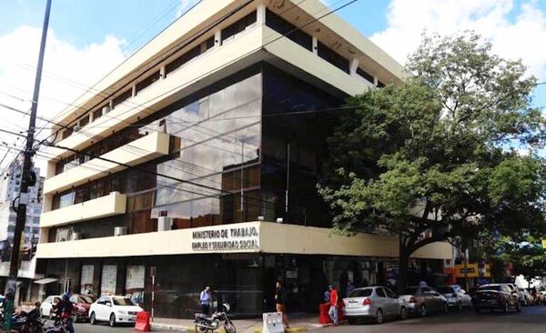 300 vacancias laborales disponibles en Lambaré, Itá y Concepción - ADN Digital