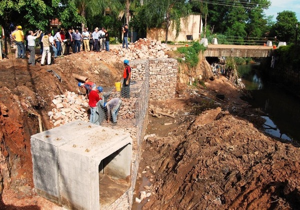 Más de 20 empresas buscan gestionar obras sanitarias en Lambaré y Ciudad del Este que beneficiarán a 635.000 habitantes - .::Agencia IP::.
