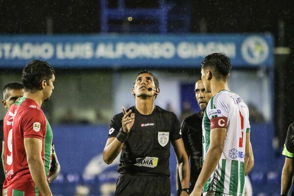 Listos los jueces para la fecha 19 del Apertura - ADN Digital