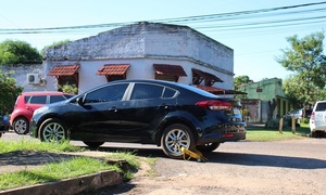 Municipalidad de Coronel Oviedo anunció inicio del uso de grúa para retirar vehículos mal estacionados - OviedoPress