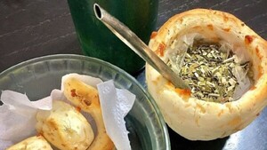 El "mate de chipa", una propuesta en Argentina que desata debate en las redes sociales