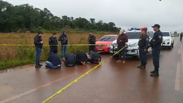 Imputan a cuatro detenidos tras enfrentamiento con policías - Noticiero Paraguay