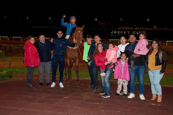 Turf: Triple festejo de Don Honorio - Polideportivo - ABC Color