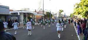 Inició el desfile estudiantil 2024 en homenaje a la Independencia del Paraguay - Radio Imperio 106.7 FM