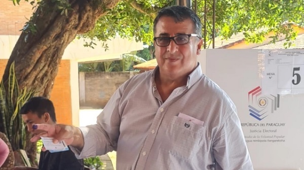 Denuncian a Intendente de Acahay por presunta coacción sexual