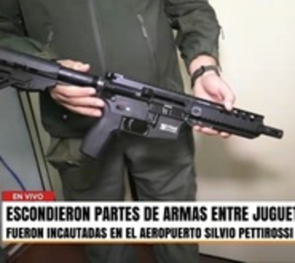 Hallaron partes de armas de fuego escondidas entre juguetes - Paraguay.com