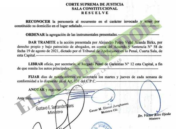 Sala Constitucional da trámite a acción de afiliado sin consentimiento a la ANR
