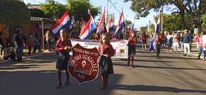 Escuela Don Ivar González Safstrand de Romero Cue participa por primer vez del desfile estudiantil - Radio Imperio 106.7 FM
