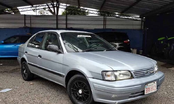Encontró su auto robado en venta, arrancó y huyó hasta una comisaría en Asunción – Prensa 5