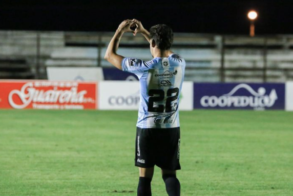 Versus / Guaireña perderá puntos por causa de “Zlatan”