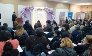 Charla y atención sobre tiroides en Hospital de Luque •