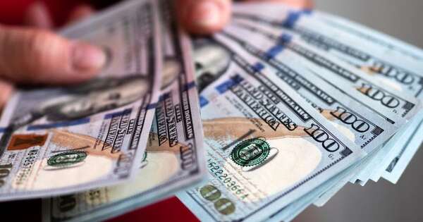 La Nación / Analistas prevén un dólar más fuerte, con una cotización de G. 7.500 para finales del año