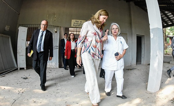 Cerca de 1.200 enfermeros accederán al primer empleo mediante nuevos hospitales