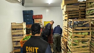 Tributación incauta mercaderías de supermercado en Capiatá