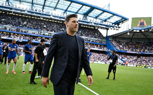 Versus / Pochettino sale del Chelsea después de una complicada temporada