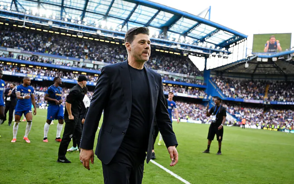 Versus / Pochettino sale del Chelsea después de una complicada temporada
