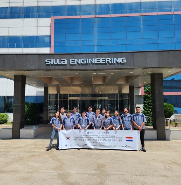 Jóvenes paraguayos reciben preparación de primer nivel sobre movilidad eléctrica en Corea - .::Agencia IP::.
