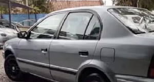 Joven “roba” su propio auto que había sido robado y estaba a la venta - Noticiero Paraguay