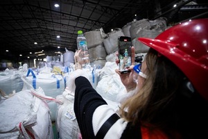 Coca-Cola Paresa promueve actividades amigables por el día mundial del reciclaje - trece