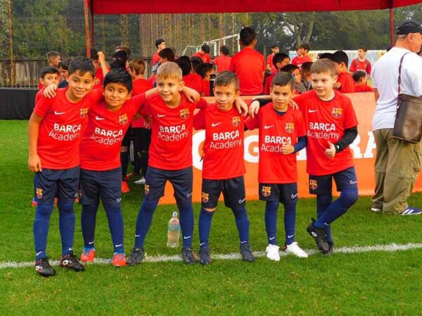 Barça Academy, la academia de fútbol del FC Barcelona, vuelve a Paraguay en julio | DIARIO PRIMERA PLANA