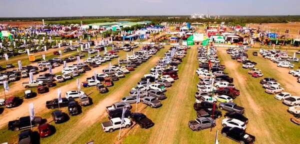 La Expo Pioneros ya empieza en el corazón del Chaco paraguayo - Economía - ABC Color