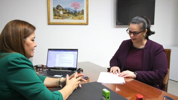 Hermana de Dionisio Amarilla es ternada para Defensoría Pública