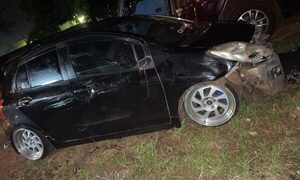 Borracho huye tras atropellar a transeúnte