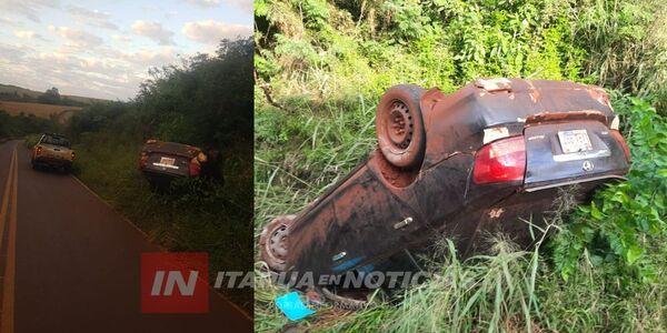 AUTOMÓVIL VOLCÓ EN EL DISTRITO DE SAN RAFAEL DEL PARANÁ - Itapúa Noticias