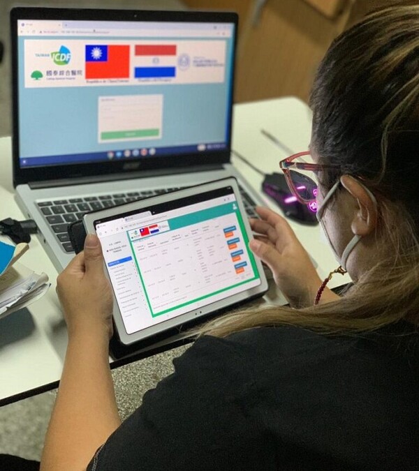 Salud Pública mejora gestión a través del sistema HIS, que registró en abril récord de más de un millón de consultas - .::Agencia IP::.