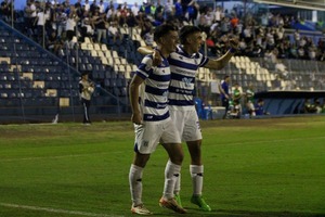 Una de cal y otra de arena, pero ya suman 30 puntos