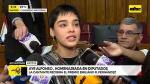 Aye Alfonso recibe reconocimiento de la Cámara de Diputados   - ABC Noticias - ABC Color