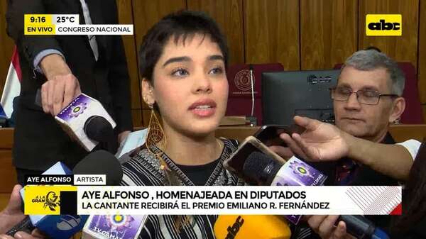 Aye Alfonso recibe reconocimiento de la Cámara de Diputados - ABC Noticias - ABC Color