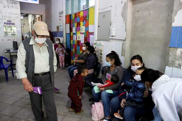 Servicio de teledengue brindó atención a más de 25.000 pacientes desde enero - .::Agencia IP::.