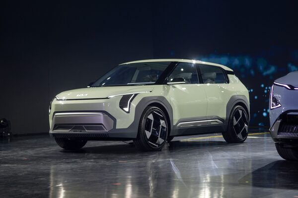 Kia presenta ma帽ana en Madrid el nuevo el茅ctrico del futuro, a bajo precio y de 4,3 metros - Revista PLUS