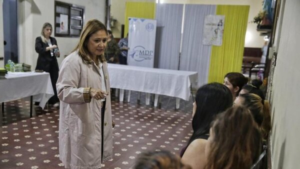 Sería “terrible” sumar lo político a la Defensoría Pública, afirma Lorena Segovia