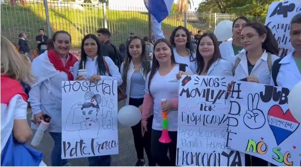 Enfermeras exigen mejores condiciones laborales