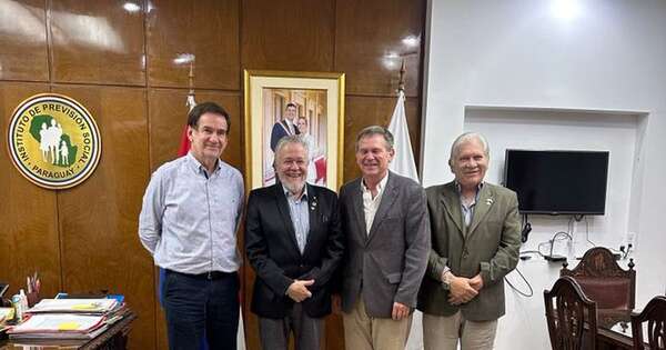 La Nación / Restablecen servicios a asegurados de IPS en el Chaco