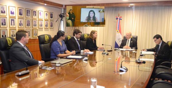 Autoridades judiciales recibieron en audiencia a representante de la UNODC