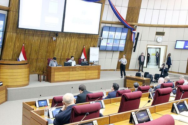 Debaten sobre la nueva tarifa de Itaipú y el futuro de la Hidrovía Paraguay - Paraná - MarketData