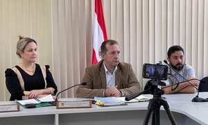 ESSAP promete que en una semana comenzará a reparar calles rotas que dejaron en Coronel Oviedo - OviedoPress