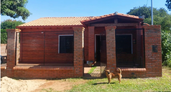Mondaha desvalijan la casa de una periodista