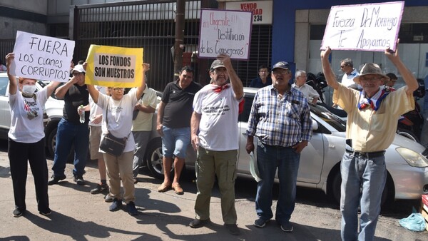 Sindicatos van contra la privatización de la seguridad social
